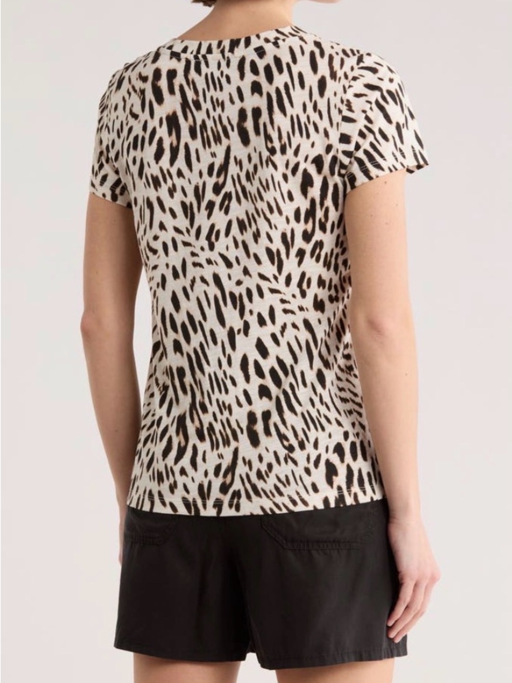 Sanctuary One Pocket T-Shirt - Picture 2 of 3